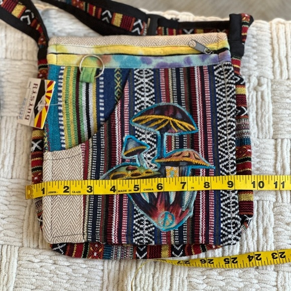 New with tags novelty mushroom boho crossbody bag - Picture 8 of 8